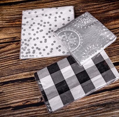 Quality Soft and Absorbent Disposable Paper Napkins Bulk Pack for Home, Party, Restaurant factory